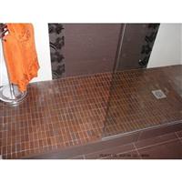 PLATOS  DE  DUCHA 697